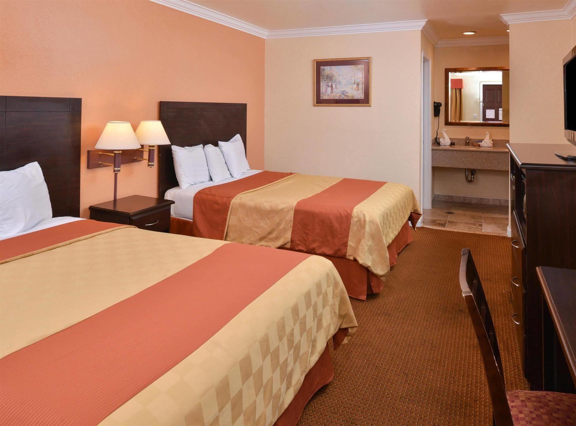 Americas Best Value Inn Sunnyvale Exterior foto